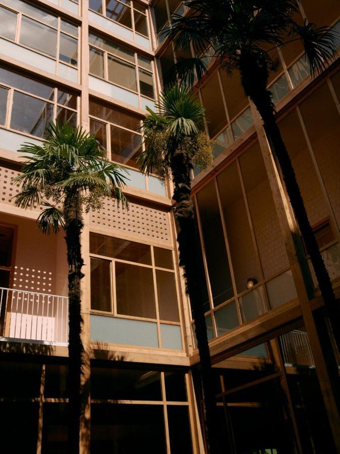 Rooms Hotel Batumi Exterior photo
